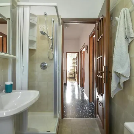 Amazing In With 2 Bedrooms And Wifi *