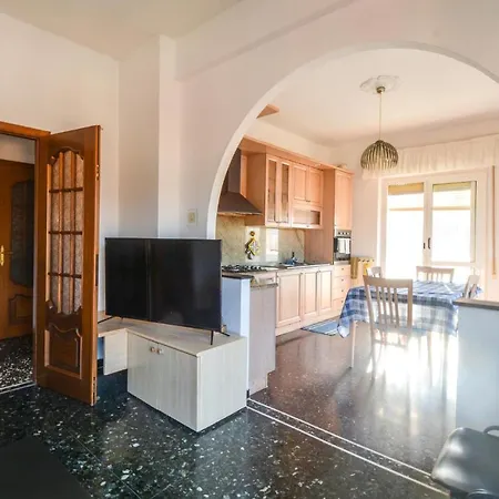 Amazing In With 2 Bedrooms And Wifi Lägenhet Savona